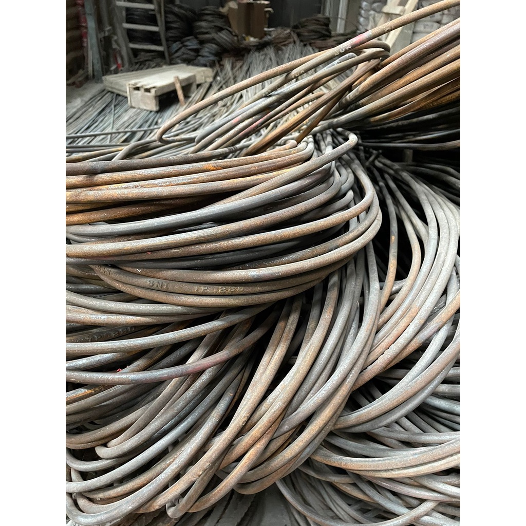 BESI BETON POLOS 10 MM SNI