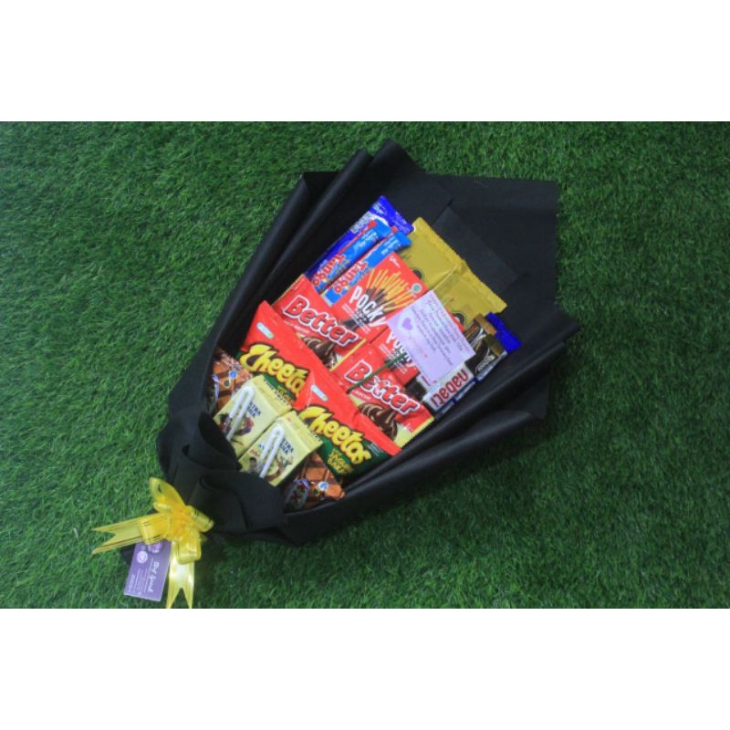 

buket wisudah buket snack hadiah ulang tahun
