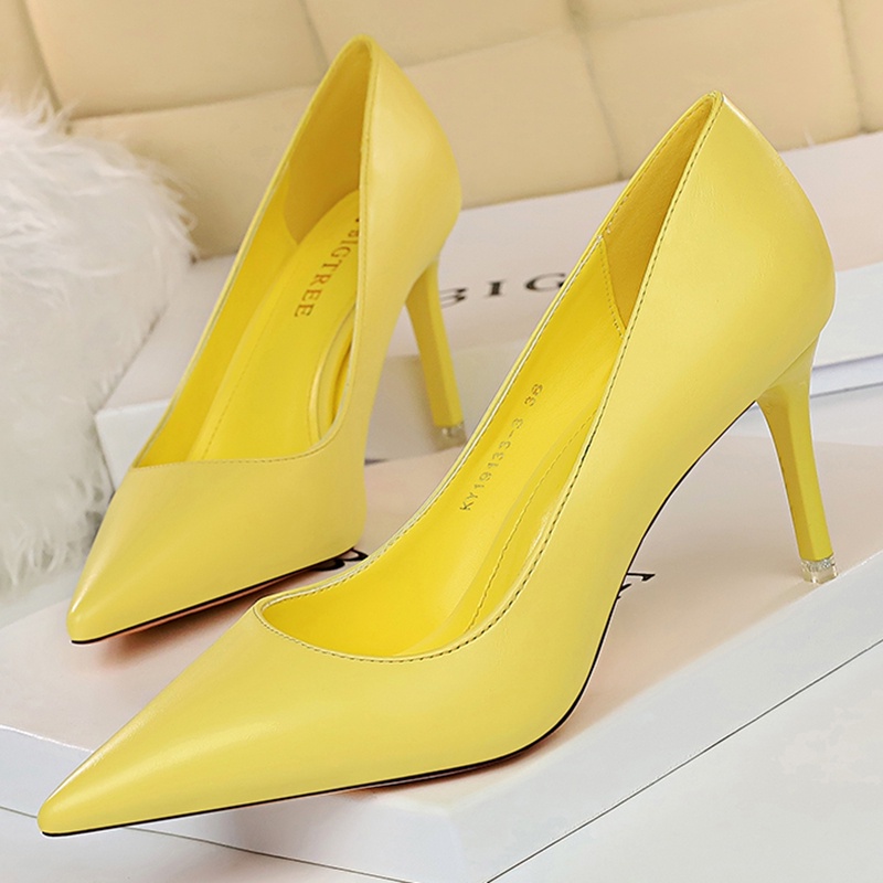 yellow pencil heels