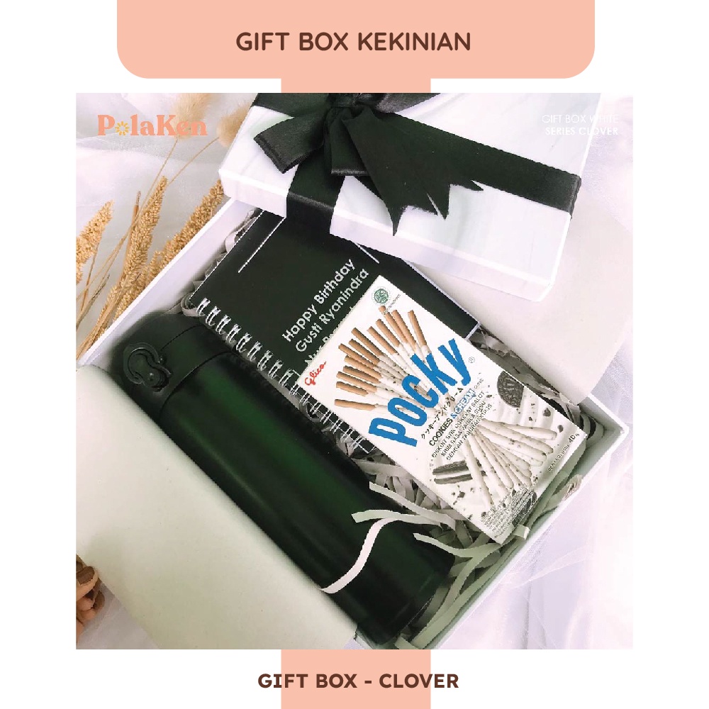 

Gift Box Kado Hadiah Wisuda Ulang Tahun Bisa Custom Marble Clover Ukuran 17cm x 24 cm x 7 cm Termurah Berkualitas