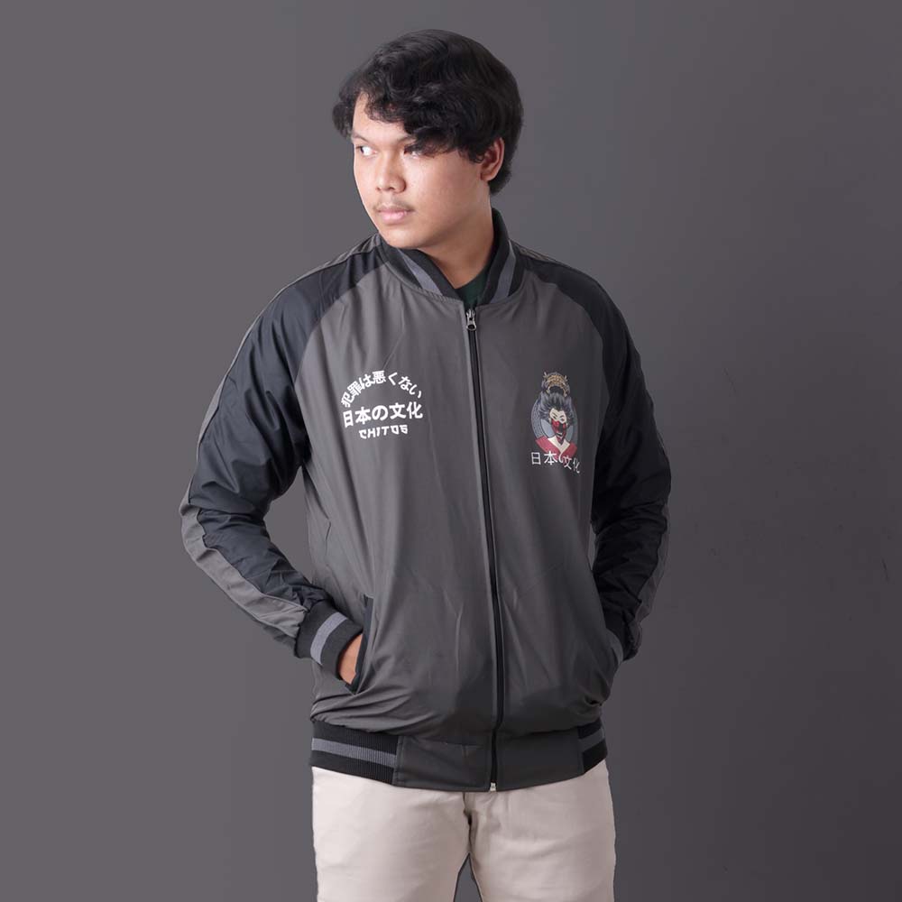 JAKET VERSITY SPORT KASUAL JACKET BOMBER PRIA WARNA HITAM ORIGINAL 300