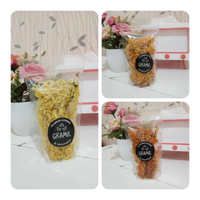 

Jajanan Kekinian GRAMIL. Makaroni, Kripik kaca, Mie Lidi, Basreng Ayam, Seblak (55-60gr)