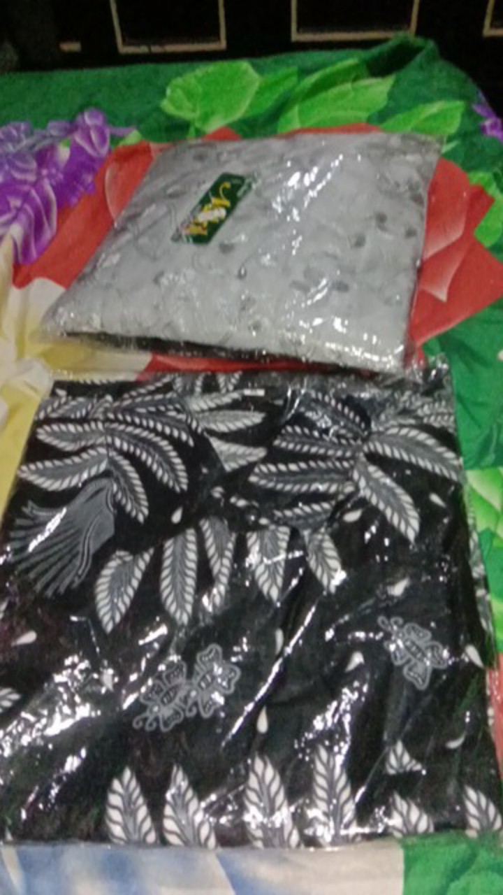 Maura Couple - Sania Ruffle Batik Couple Ori Ndoro Jowi Dnt Garansi Termurah Shopee - Batik Kebaya 4