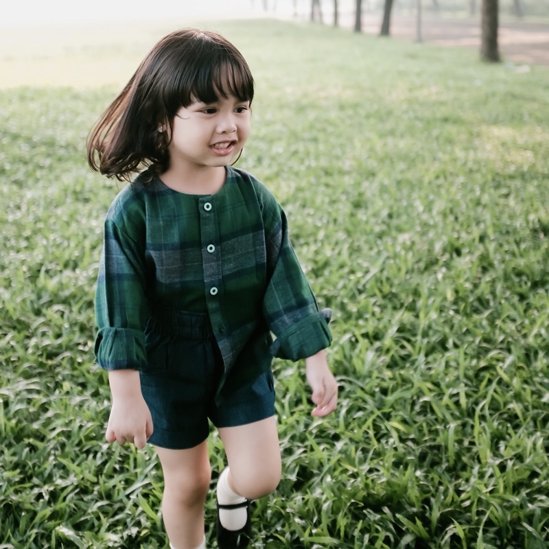 Kemeja Anak Lengan Panjang 1-12 tahun Catra Oversized Shirt Green ALAKABOOM