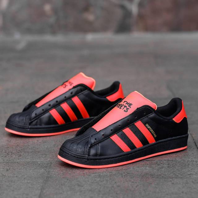 superstar laceless black