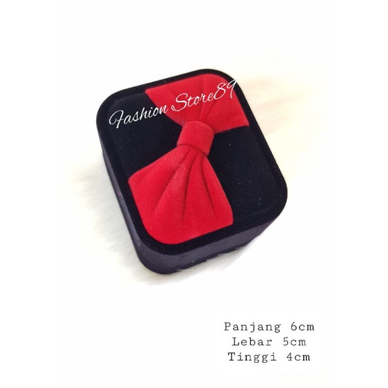 Kotak Cincin Pita bahan Brudu Hitam Halus kotak perhiasan import brudu hitam Pita merah