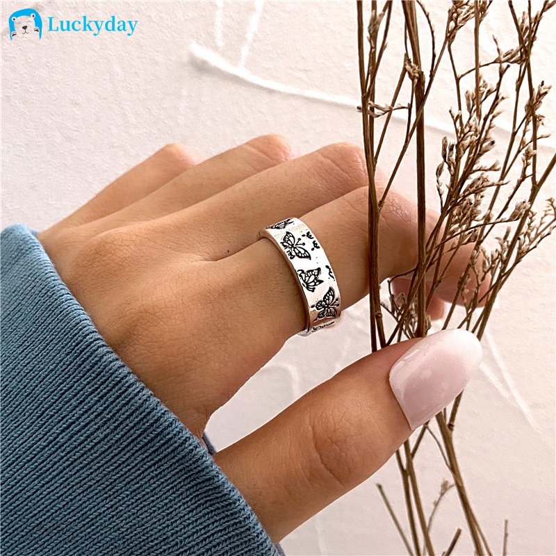 YEEZII Cincin Desain Ukiran Butterfly Warna Silver Gaya Retro Untuk Wanita