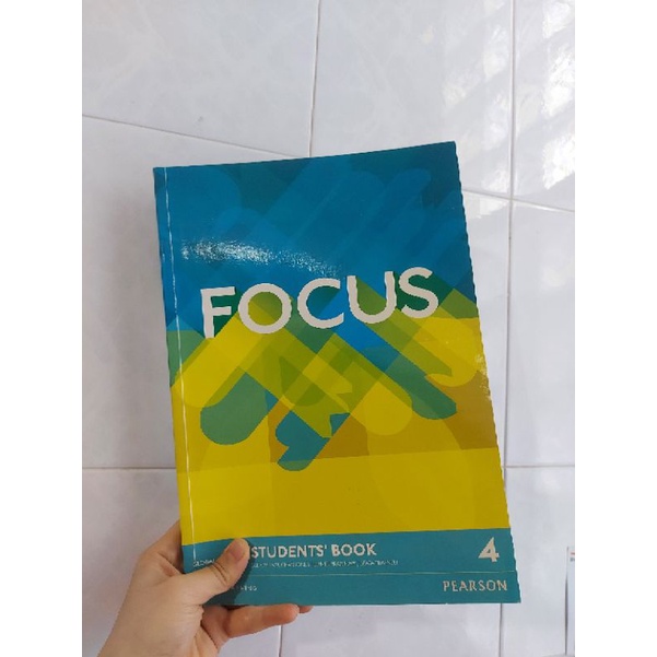 

buku cetak bahasa inggris focus 4