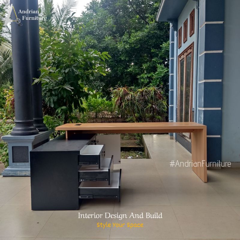 CUSTOM | Meja Kerja Kantor / Direktur Minimalis HPL - Office Desk