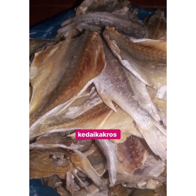 

Ikan Asin Belah 1 KG