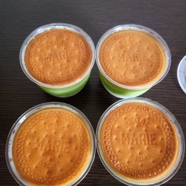 

Pudding cup regal 3 lapis