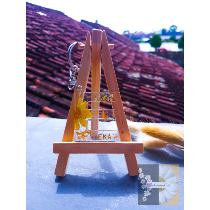 Keychain Resin Custom | Gantungan Kunci Resin | Resin Inisial Nama | Keychain Motif Bunga |
