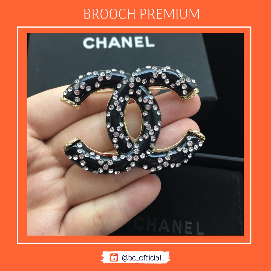 BCID Brooch Chanel Hitam bintik / Bros Chanel Premium / Bros HIjab