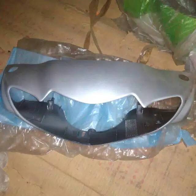COVER BODY Batok kepala depan SMASH LAMA ,SILVER TERLARIS