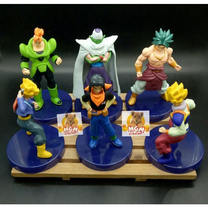 

Figure Dragon Ball action / Topper Hiasan Kue Ulang Tahun Karakter kue