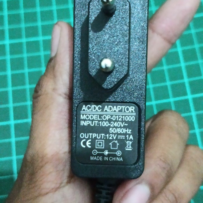 Adaptor DC 12 V 12V 1 A 1A Power Supply