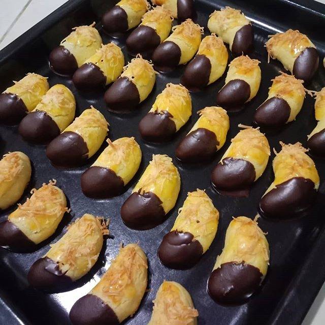 

Nastar coklat keju