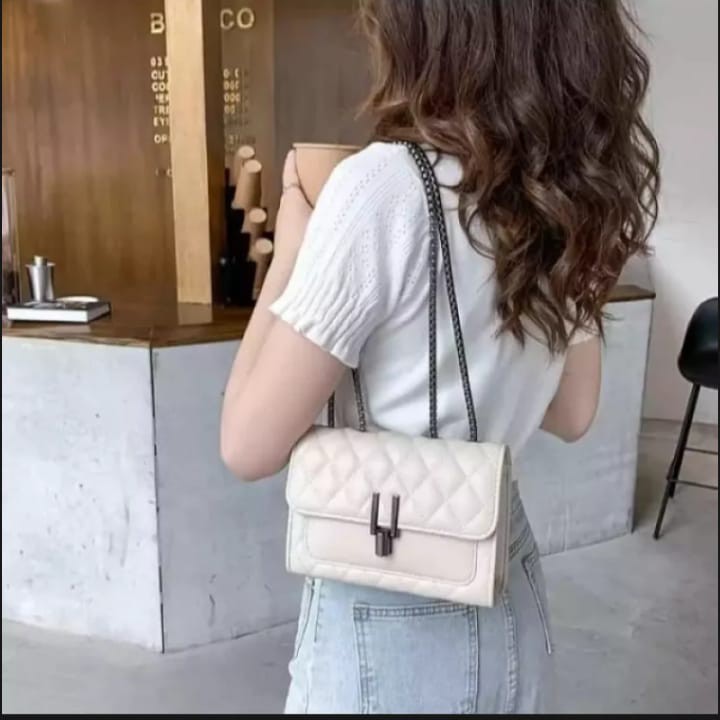 Tas Selempang  Wanita - Tas Sling Bag Wanita - Tas Tali Rantai  - Tas Lucu Tas Murah