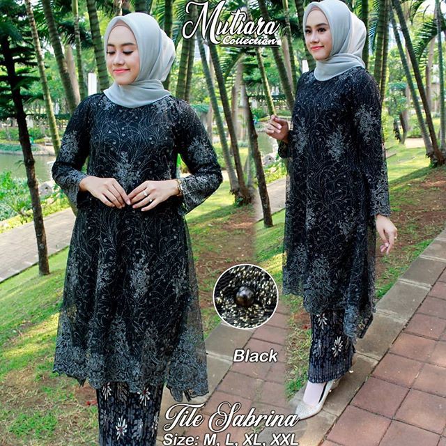Setelan Kebaya Tunik Tile Sabrina Warna Navy Mix Plisket / kebaya Modern