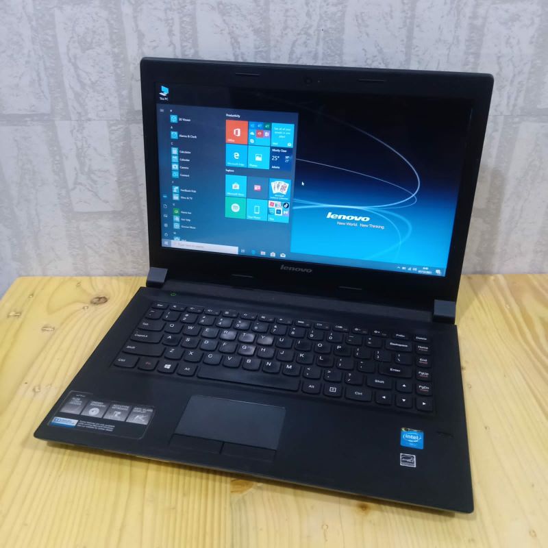 Laptop Lenovo B40 Intel Celeron-N2830 Ram 4 HDD 500GB Layar 14 inch Windows 10 Full aplikasi siap pakai