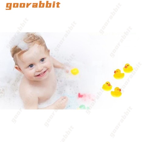 5pcs Mainan Mandi Bentuk Bebek Kuning Bahan Karet Untuk Anak