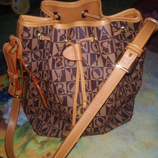 Bonia serut size M preloved pribadi