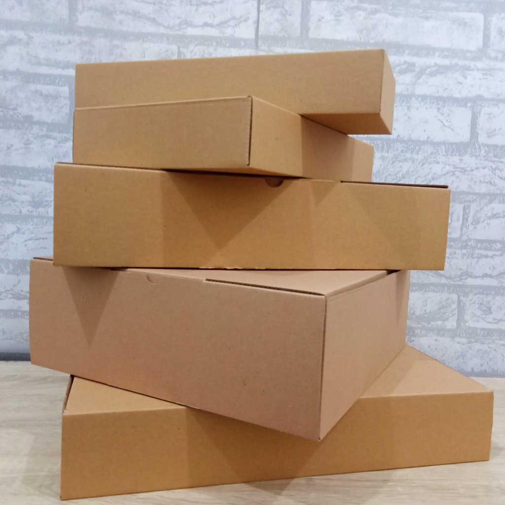 

Die cut Box ukuran 23 x 17 x 4 cm