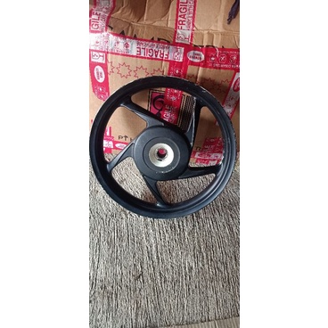 velg pelek belakang vario 125 old KZR