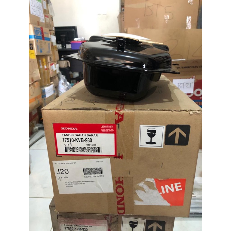 TANGKI TENGKI BENSIN VARIO 17510-KVB-930 ORIGINAL AHM