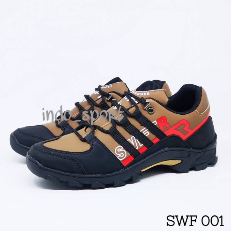 Leedoo Sepatu Hiking Pria Sneakers Gunung Anti Air Outdoor Shoes