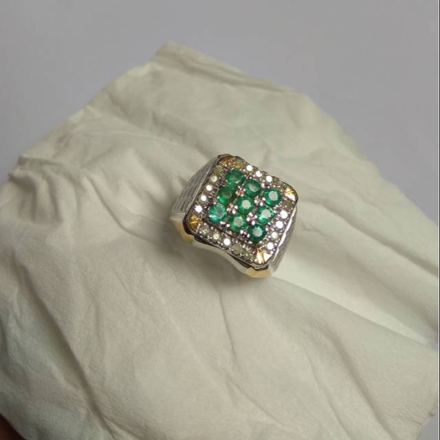 Cincin perak bermata berlian dan zamrud colombia murah