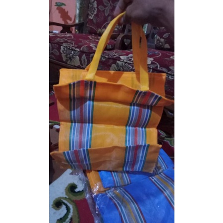 tas tempat ikan gabus dll