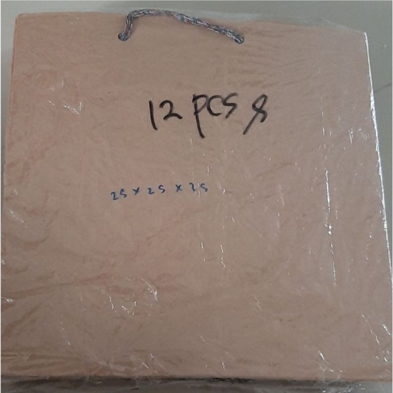 

paper bag 25×25×25 isi 12pcs
