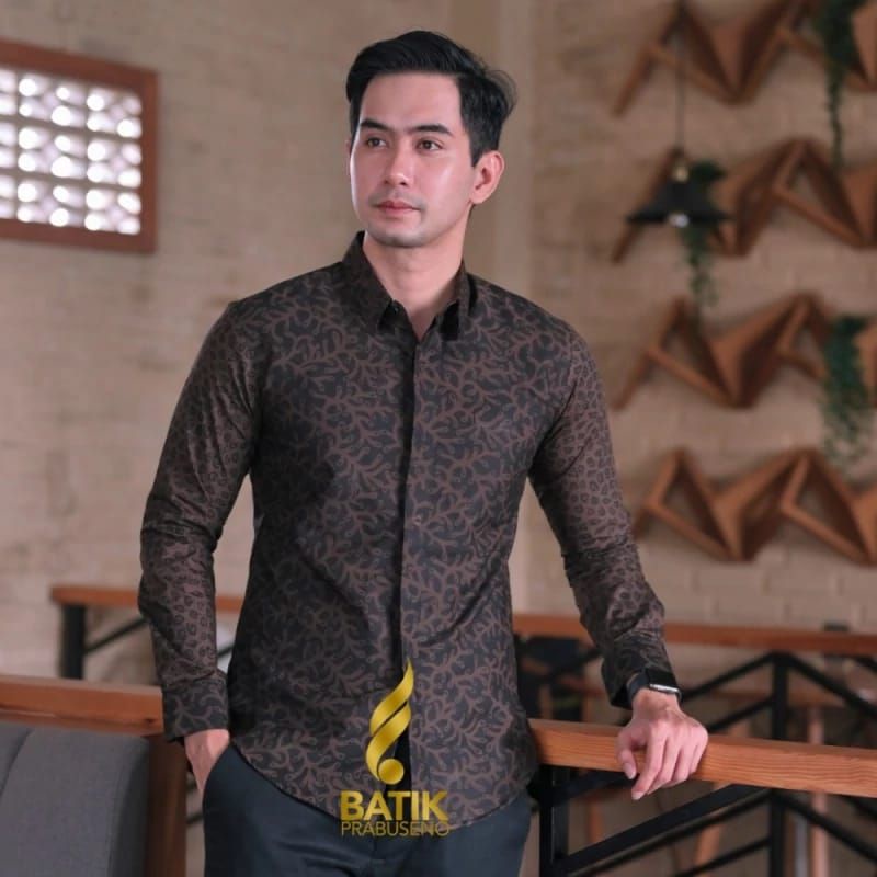 BATIK PRABUSENO HARUBUWONO KEMEJA BATIK PRIA SLIMFIT