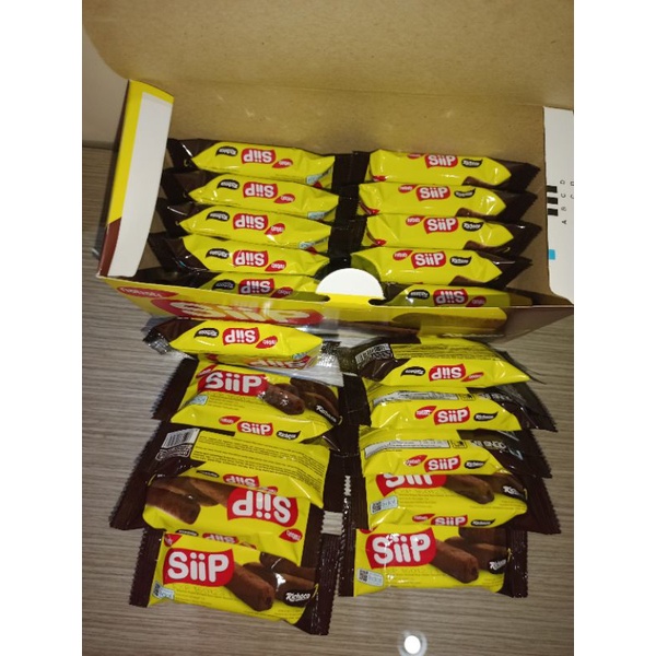 

Nabati Siip box isi 20 pcs coklat jagung keju