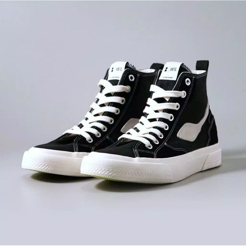 Vendage VS Hi - Chaotic Black Sneakers Vulcanized Heiden Heritage