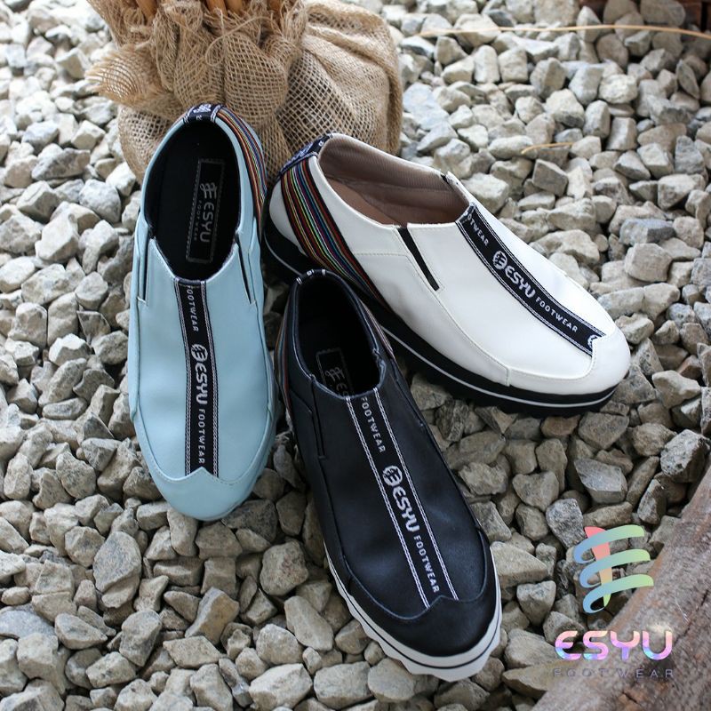 Sepatu wedges sporty wanita - DASH SERIES ESYU footwear