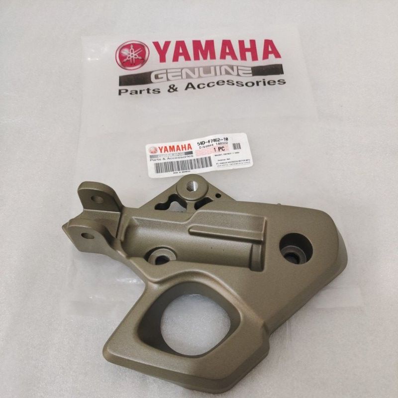Braket breket Dudukan Footstep Depan KANAN Yamaha Scorpio Z New ORIGINAL 54D-F7462-10 Distributor Sp