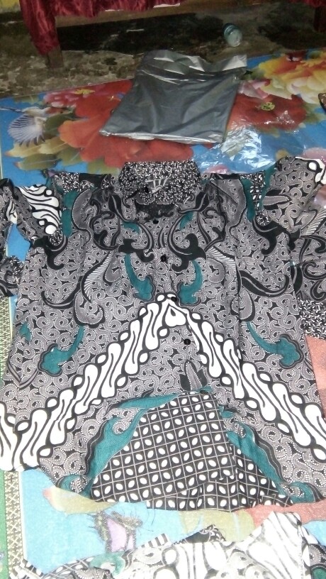 Maura Couple - Sania Ruffle Batik Couple Ori Ndoro Jowi Dnt Garansi Termurah Shopee