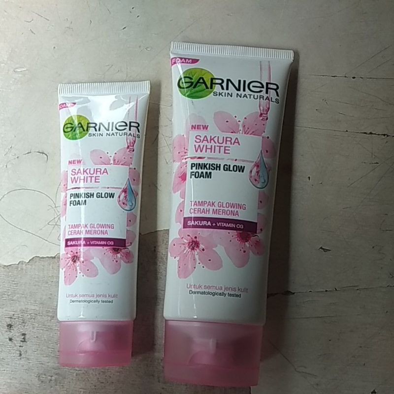 

sabun muka garnier sakura white