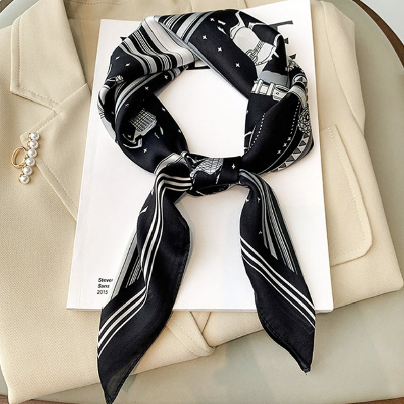 &quot;Libby&quot; 70x70 cm motif kuda scarf, Scarf Leher, Scarf Tas, Bahan High Grade Silk Immitation