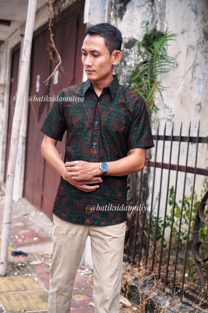 Sidamuliya Batik Kemeja Pria Slimfit Premium Danasyaksa Lengan Pendek