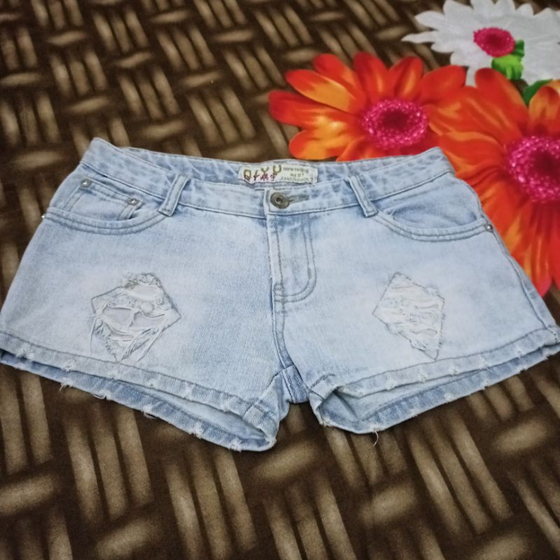 Checkout hotpants Rp 17.000