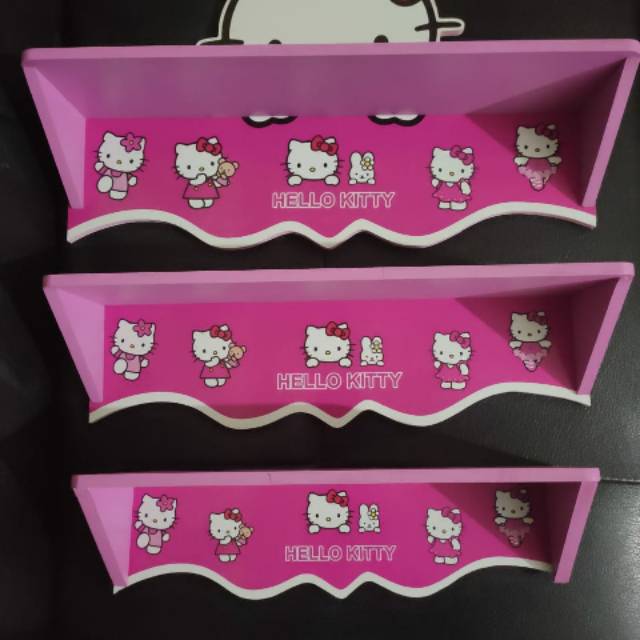 Rak Tempel 3 Susun Hello Kitty
