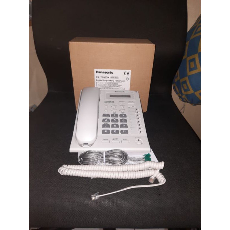 PESAWAT TELEPON PANASONIC KX - T7665 NEW telepon rumah kantor - white - putih