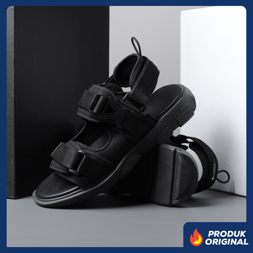 KIND FULL BLACK ORIGINAL x REYL MAN Sandal Casual Hitam Pria Sendal Gunung Kasual Jalan Santai Harian Main Hangout Lebaran Fashion Distro Traveling Outdoor Premium Travelling Footwear Tali 2 Strap Big Size Jumbo Ukuran Besar 44 45 Keren Terbaru Branded