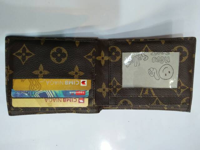 Dompet lipat pendek LV new kartu 9