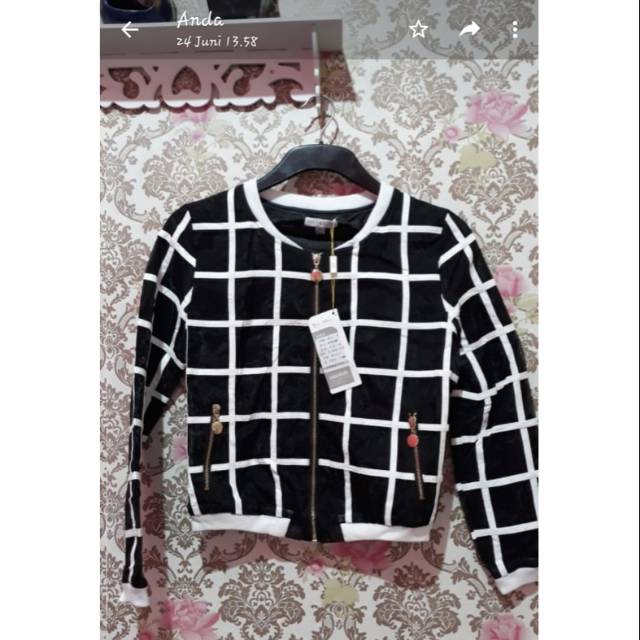 Outer blazer organza