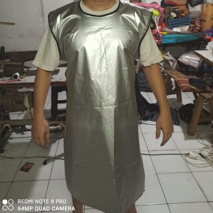 Apron parasut industri celemek anti air 2 sisi silver
