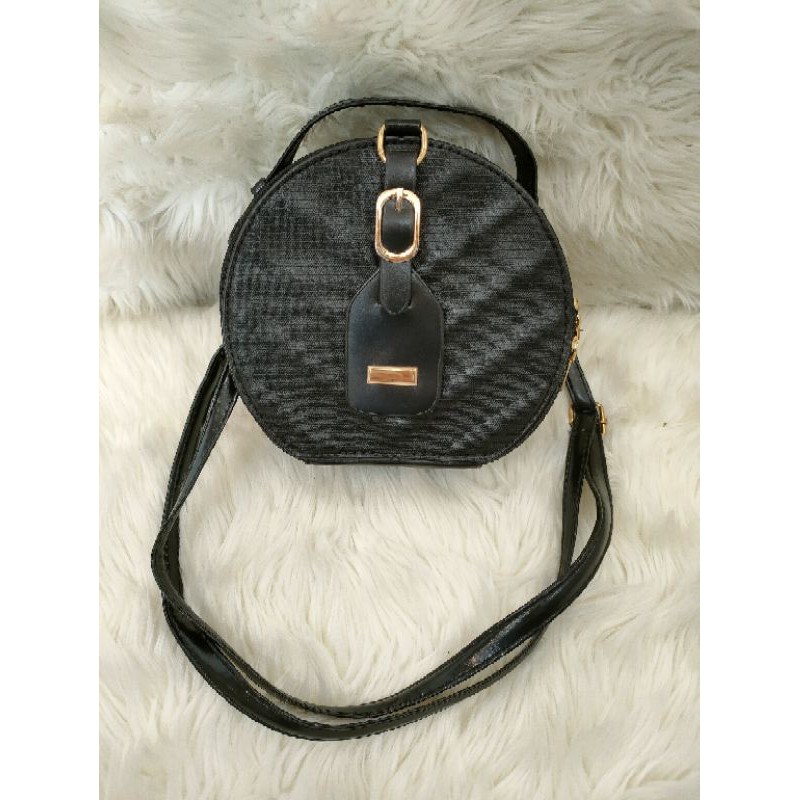 Tas import